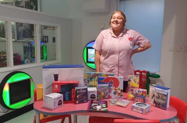 Play Time At The Children’s Ward